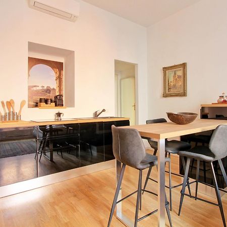 Giove In Trevi Apartment Рим Екстериор снимка