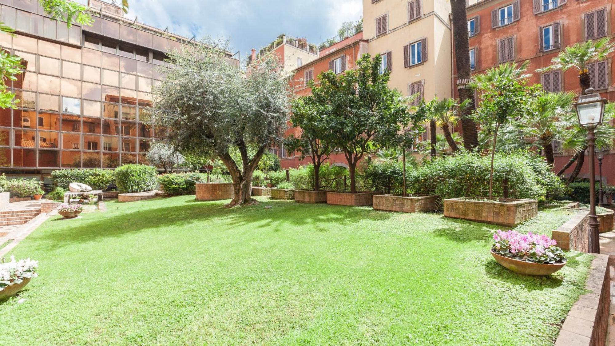 Giove In Trevi Apartment Рим Екстериор снимка